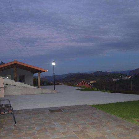 Apartamentos Rurales Penon Blanco Penerudes Eksteriør billede