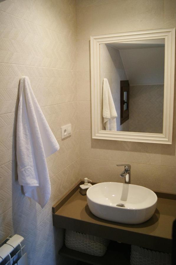 Apartamentos Rurales Penon Blanco Penerudes Eksteriør billede